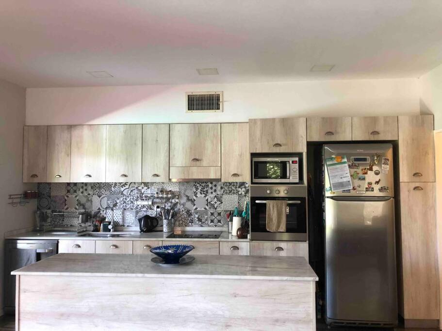 Excelente Casa En Barrio Privado Los Arces Pilar  Exterior photo