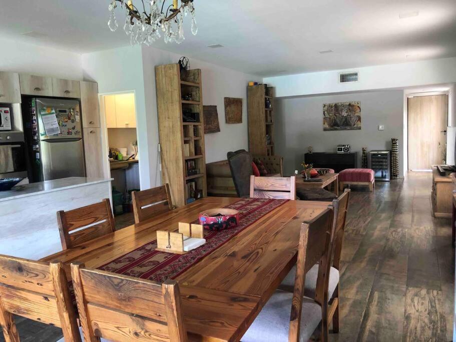 Excelente Casa En Barrio Privado Los Arces Pilar  Exterior photo